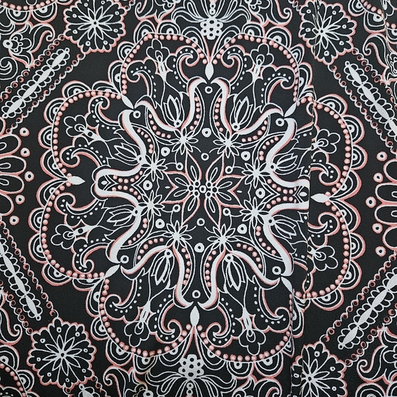 WHBM Patterned Maxi - Picture 11 of 13